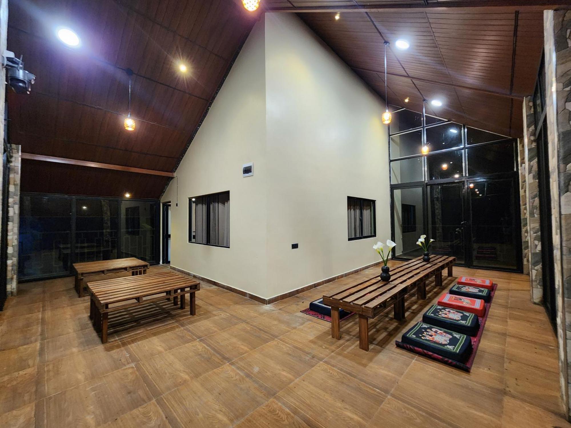 Villa Crosswinds Νουβάρα Ελίγια Εξωτερικό φωτογραφία