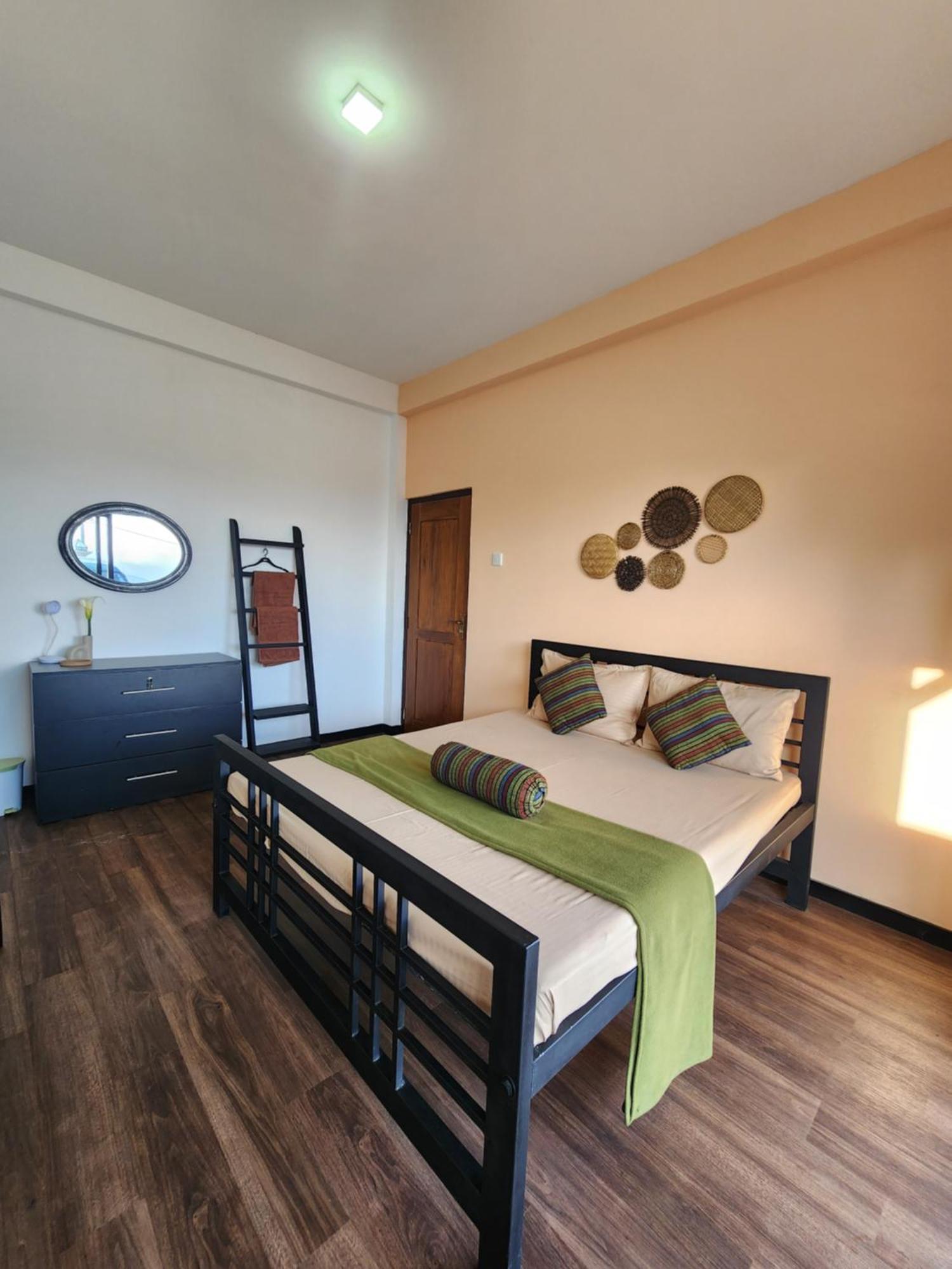 Villa Crosswinds Νουβάρα Ελίγια Εξωτερικό φωτογραφία